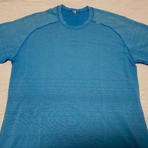 Lululemon Metal Vent Tech Shirt